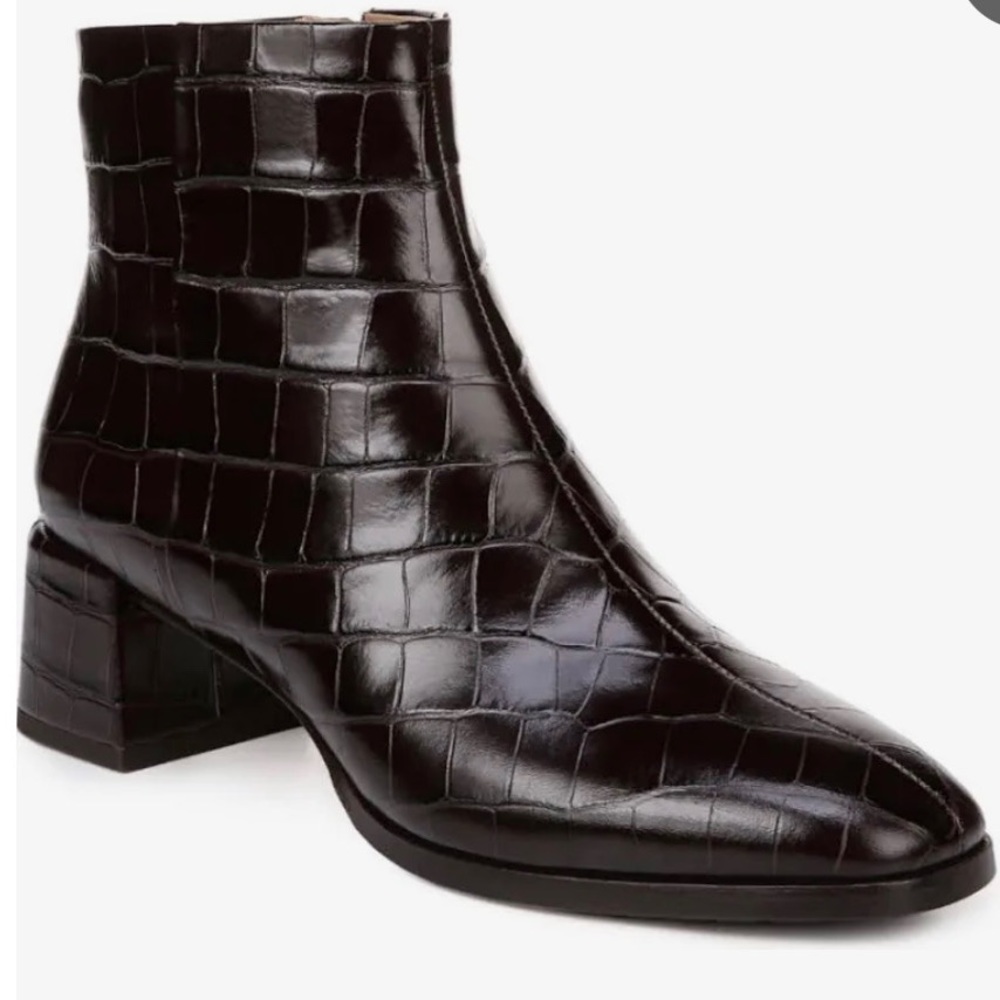 SOLD- Via spiga never used ankle boots!